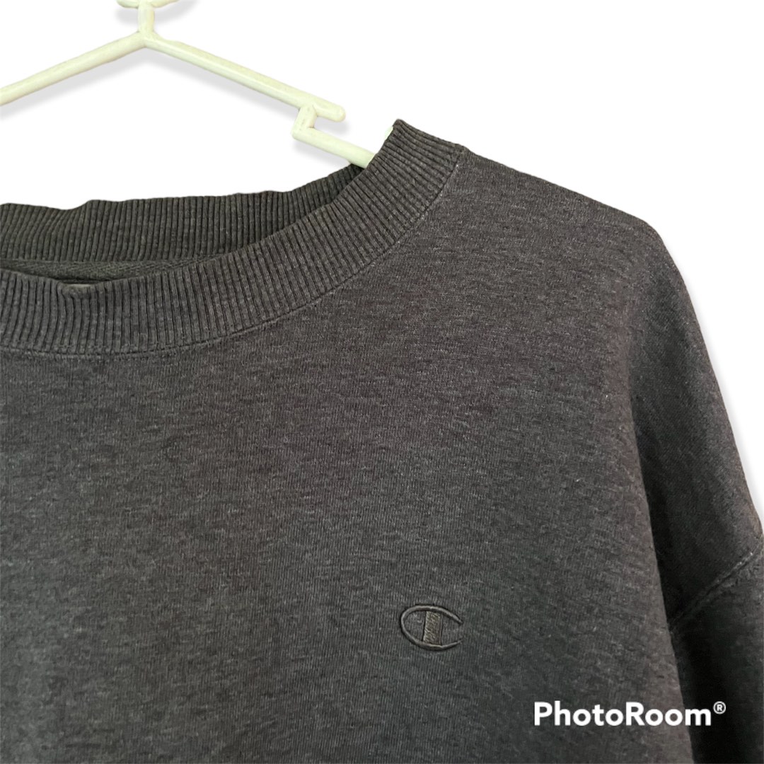 Champion Sweatshirt in Dark Gray Men s Fashion Activewear on
