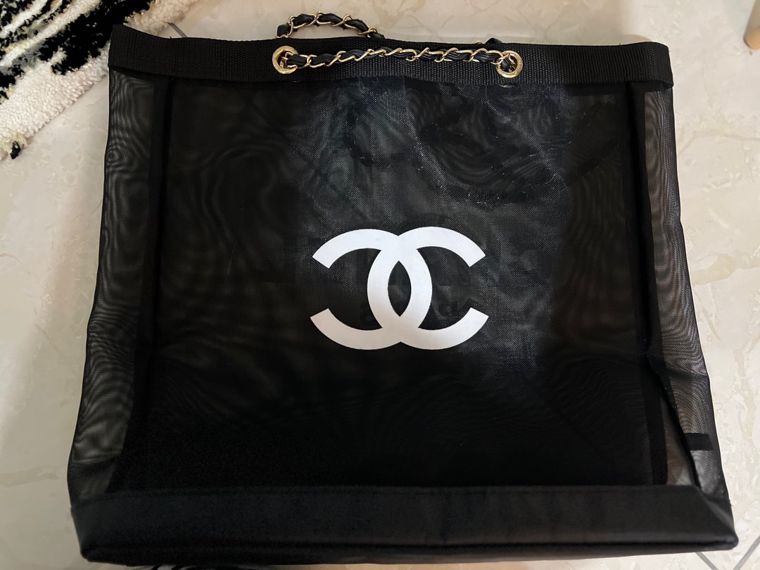 chanel bag, Women's Fashion, Bags & Wallets, Shoulder Bags on Carousell