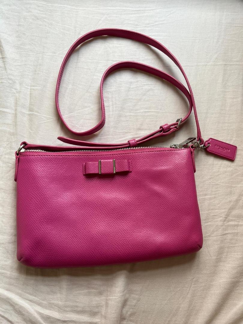 coach woc （分類：長銀包）位於 Hong Kong。 由 olemonade 提交（商品編號 1187258607，圖片 1）。簡介： 。