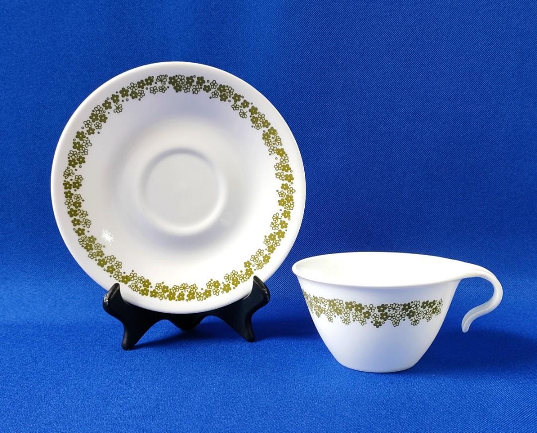 Corelle Cups and Saucers, Furniture & Home Living, Kitchenware
