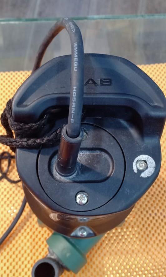 DAB Water Pump Submersible, Furniture & Home Living, Home Improvement