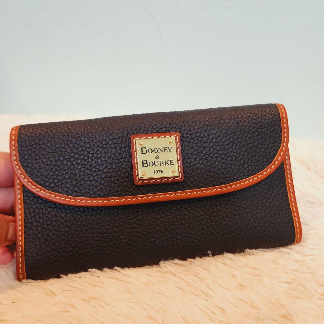 Dooney and sales bourke continental wallet