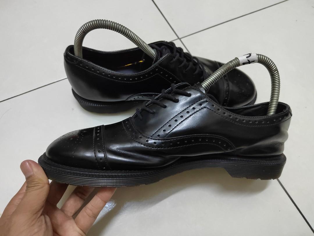 Dr martens MORRIS wing tip Men s Fashion Footwear Casual shoes