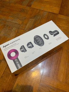 （分類：）位於 。 由 leeleeswardrode 提交（商品編號 1187390509，圖片 1）。簡介： 。