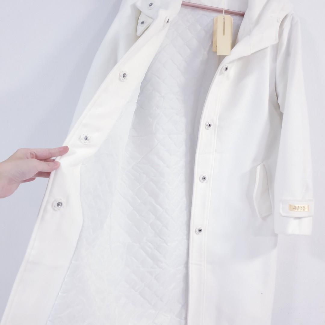 White spring jacket outlet