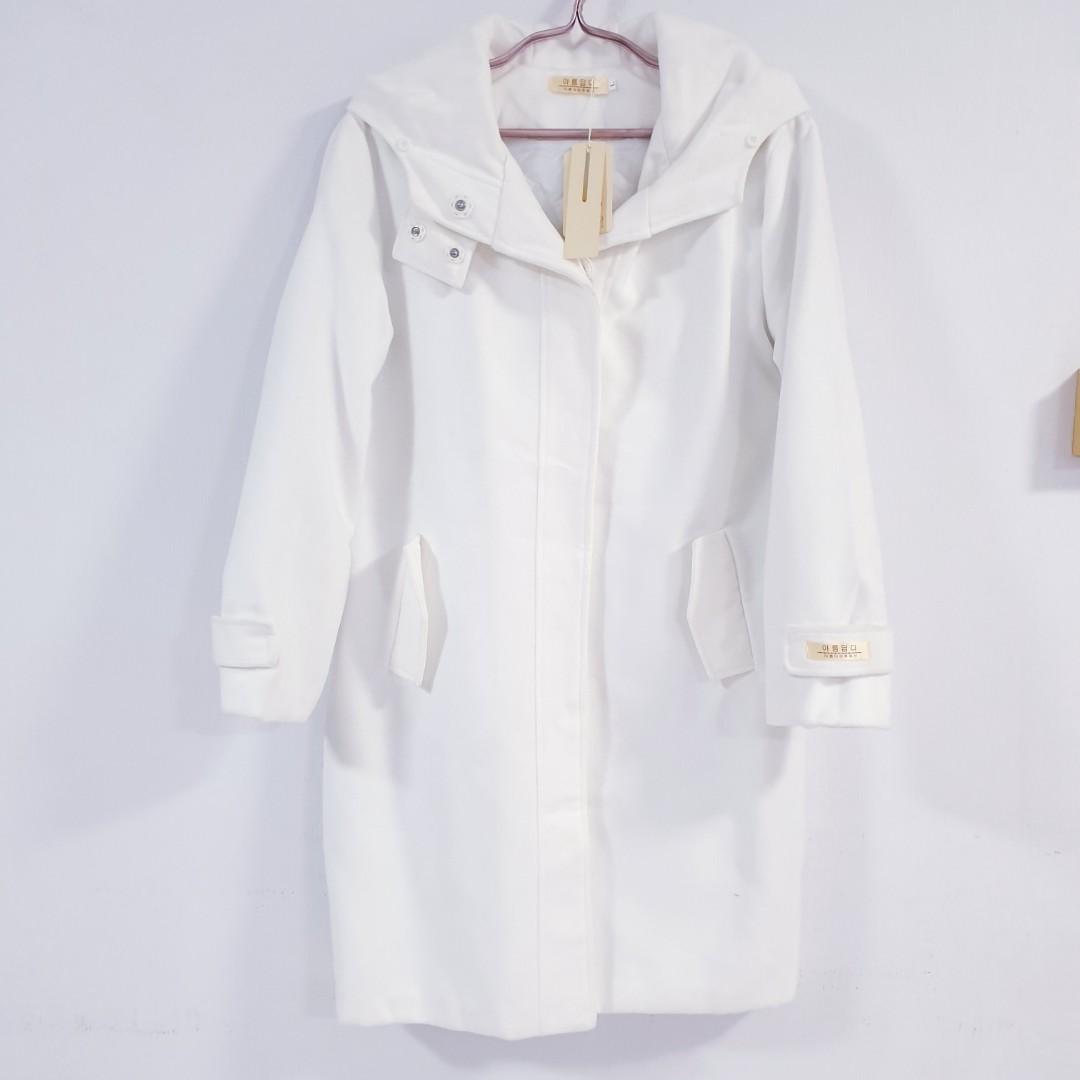 White shop fall jacket
