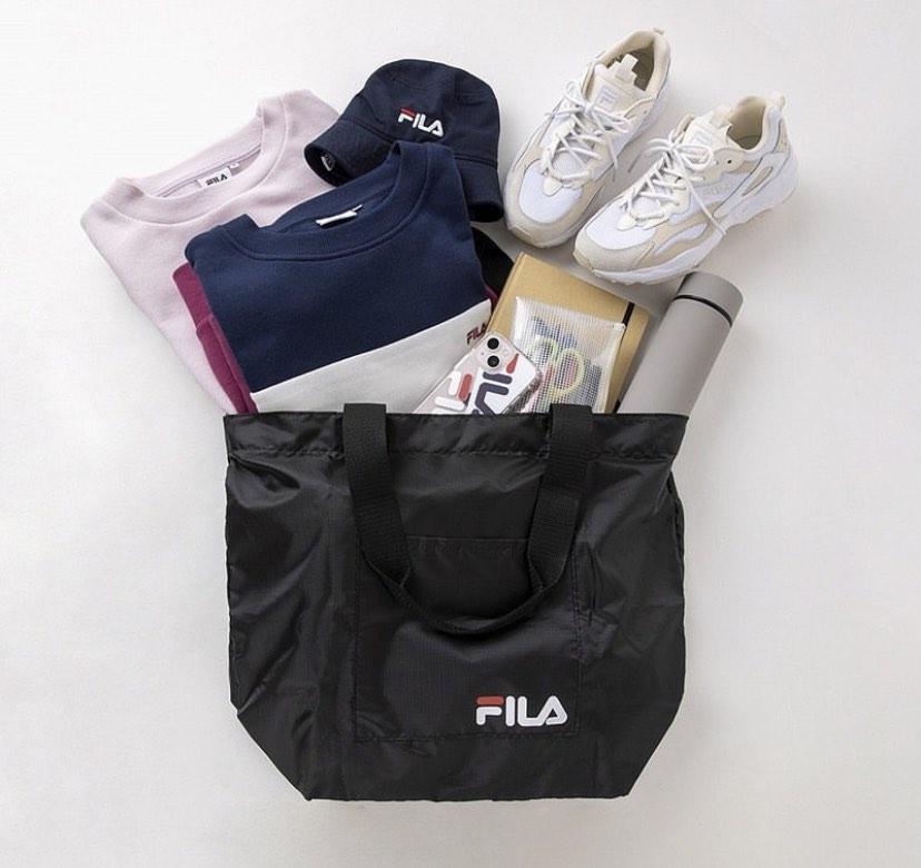 Fila 多功能袋一袋兩用日本雜誌袋, 女裝, 手袋及銀包, 多用途袋- Carousell