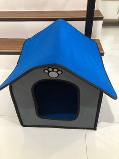 Foldable waterproof pet house