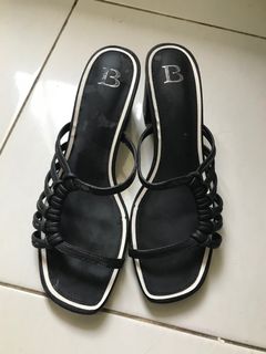 (Kategori: ) berada di . Dikirim oleh Mamimo (ID iklan 1187340829, Gambar 1). Deskripsi: .