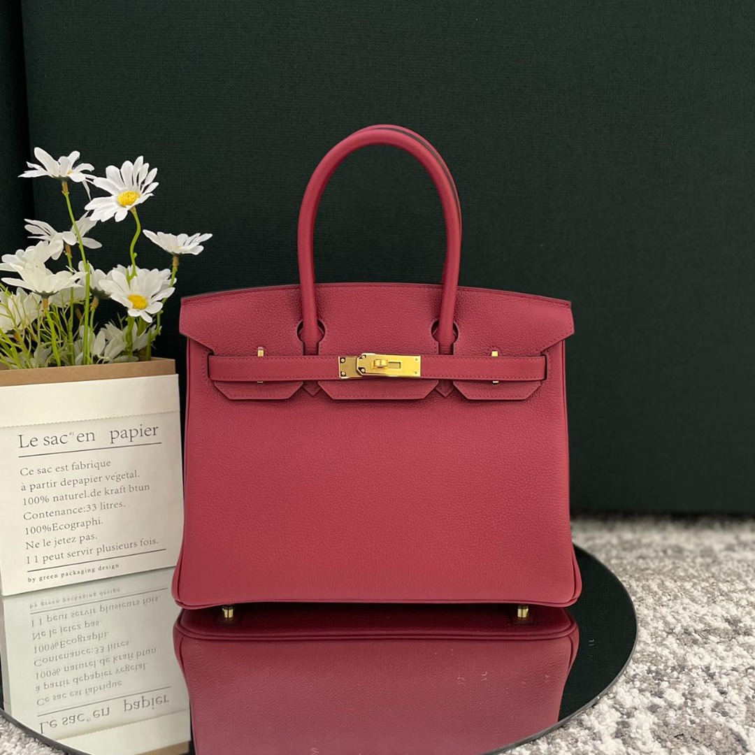 Hermès Birkin 30 In Rouge Grenat Togo Leather With Gold Hardware in Red