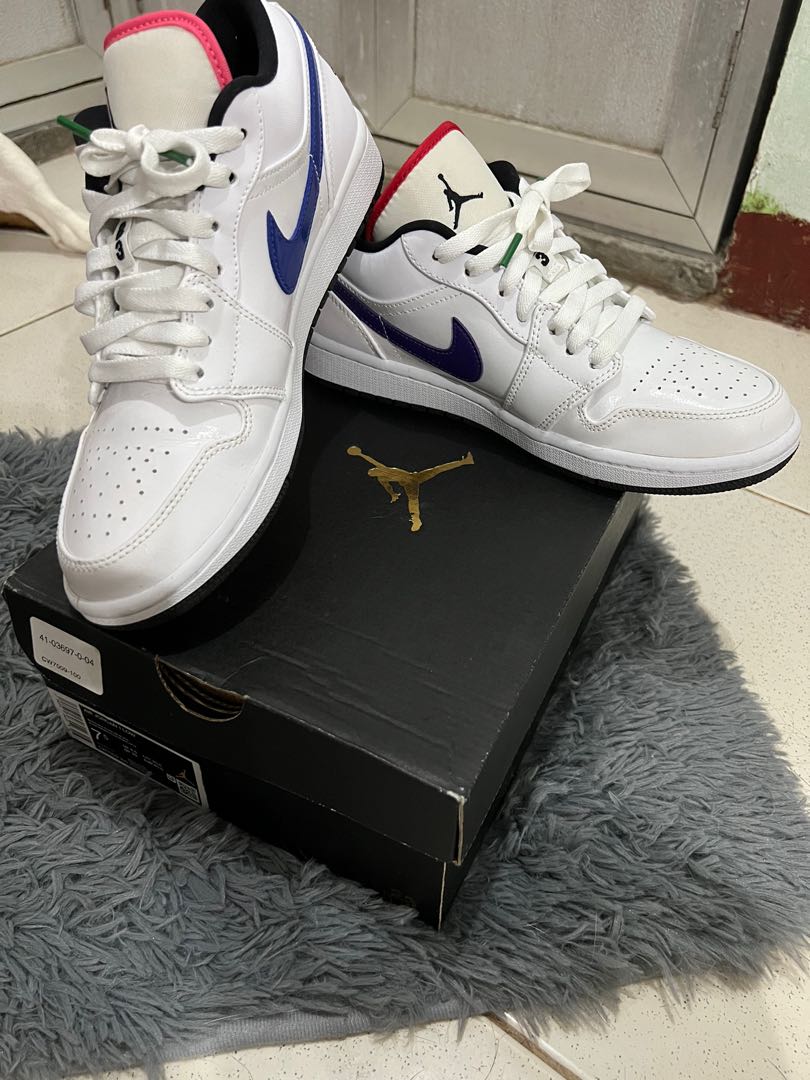 aj1 multicolor swoosh