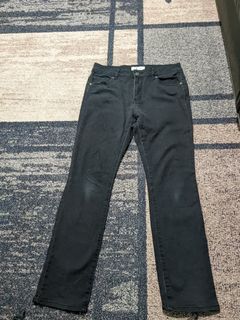 (Category: ) located in . Submitted by naneeyusof97 (Listing ID 1187386166, Image 1). Description: .