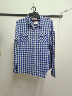 (Category: ) located in . Submitted by adhwardrobe (Listing ID 1187417221, Image 1). Description: .