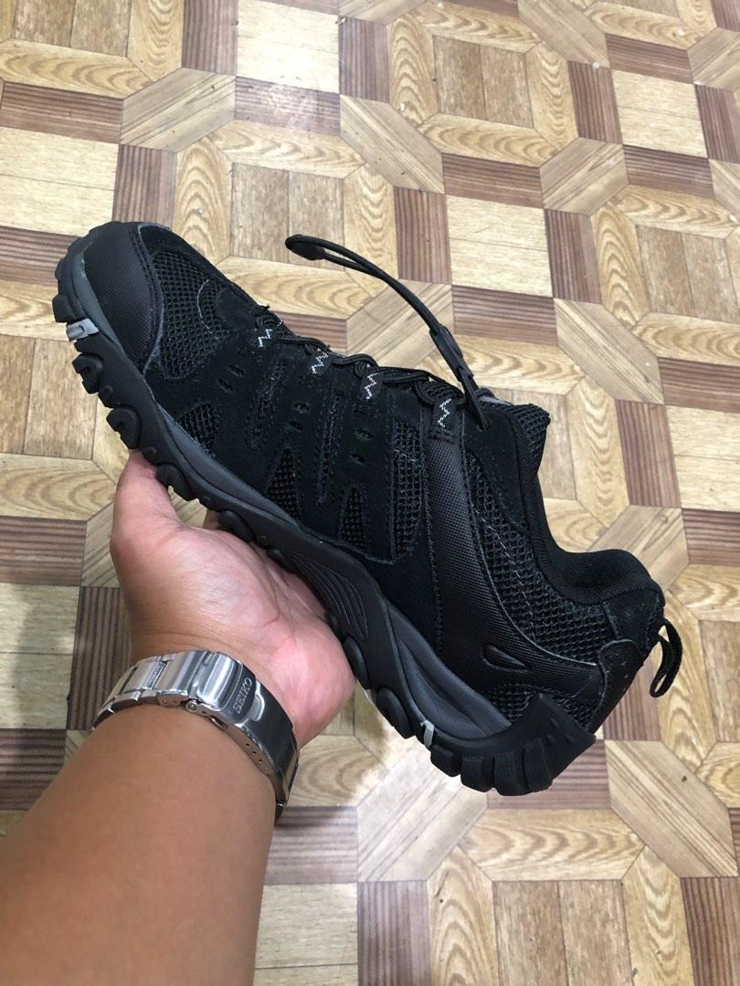 Merrell all black shop