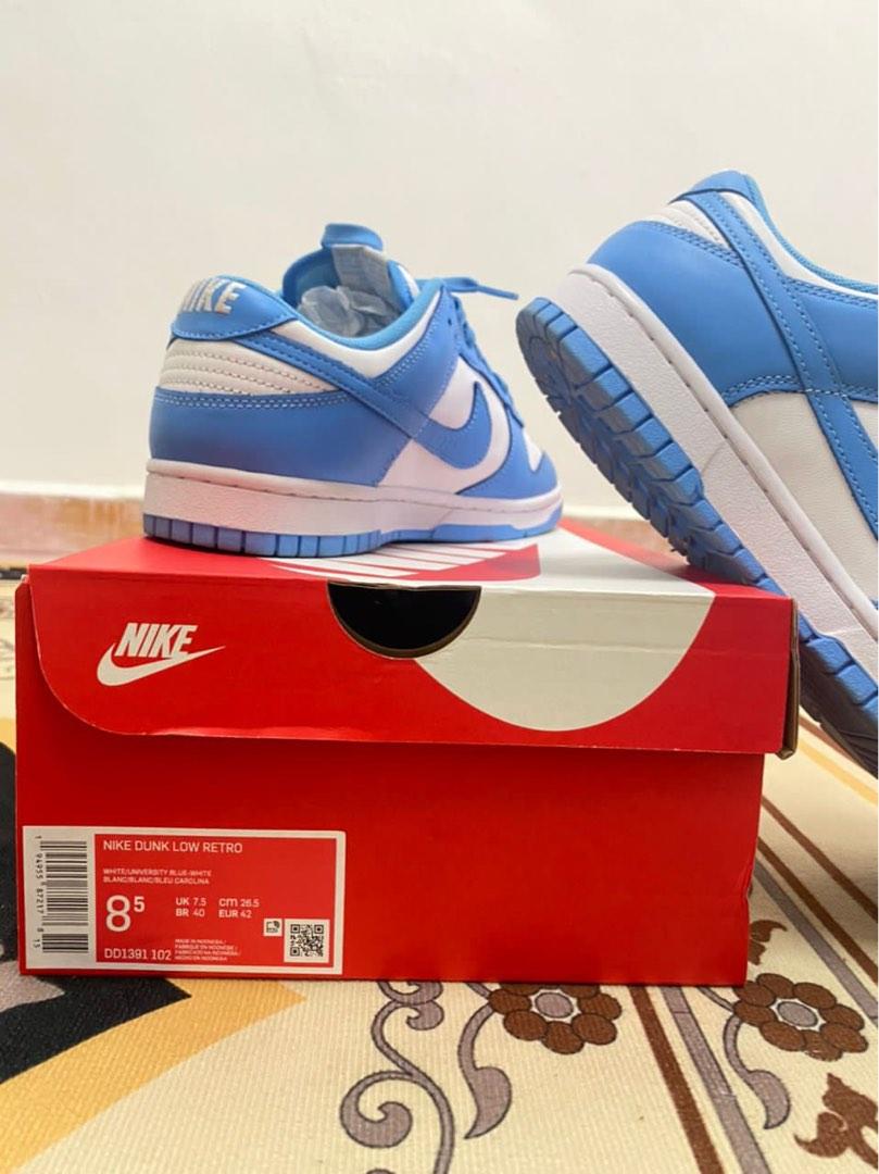 university blue socks nike