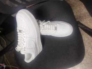 NikeThe air force size 42