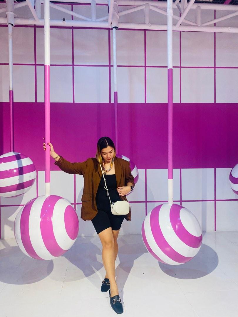 Original Calvin Klein white camera bag, Women's Fashion, Bags & Wallets