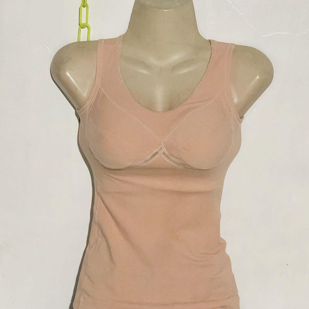 Sexy body hugging top, Women's Fashion, Tops, Sleeveless on Carousell