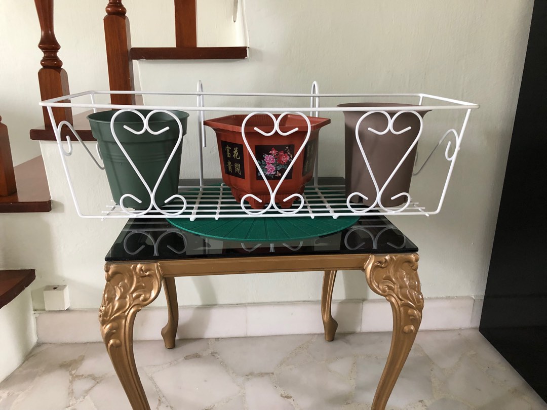 Pretty rack for plants, Furniture & Home Living, Gardening, Pots ...