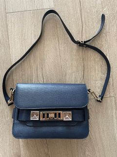 （分類：）位於 。 由 coolowl.44da9f 提交（商品編號 1187283508，圖片 1）。簡介： 。