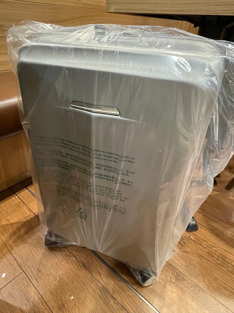 Samsonite mystique top