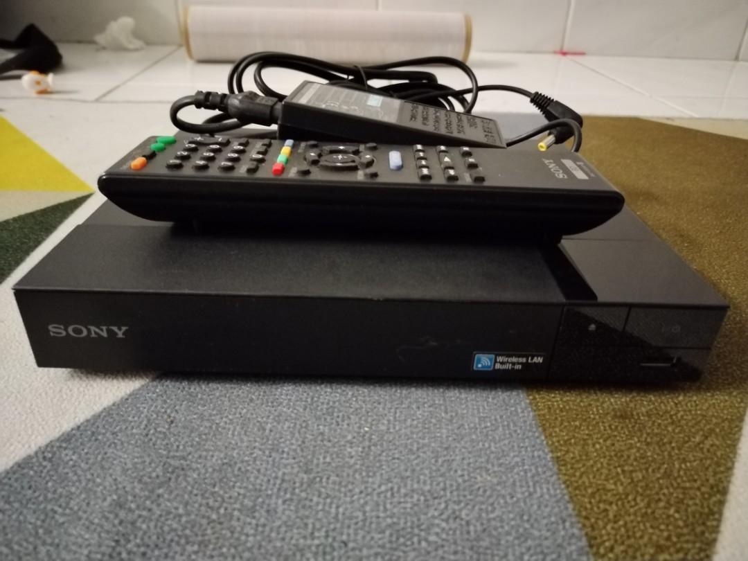 Sony Blu ray PlayerBuild in wifi, TV & Home Appliances, TV