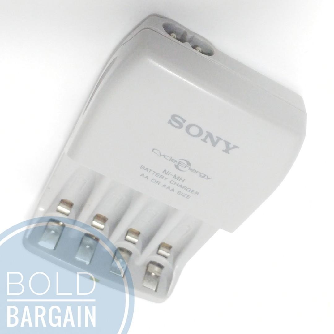 SONY Cycle Energy BCG-34HLD Smart Battery Charger 4 Individual Channel for  AAA and AA Rechargeable NiMH Battery, Photography, Photography Accessories,  Batteries & Chargers on Carousell