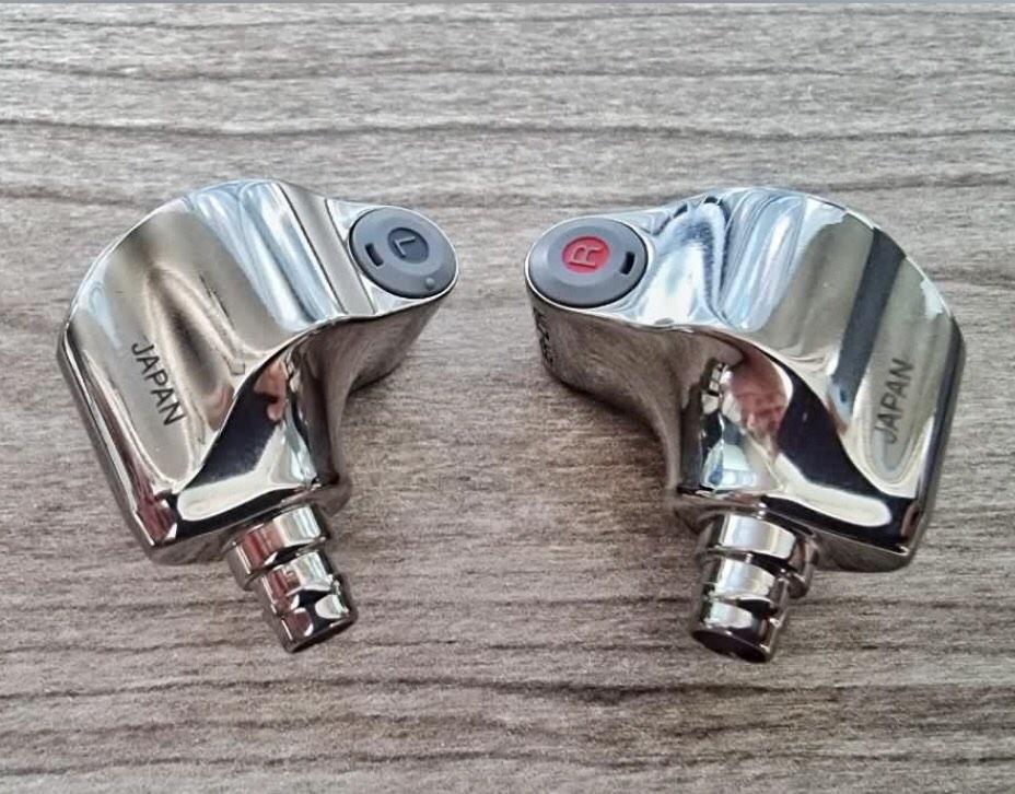 Sony IERZ1R, Audio, Earphones on Carousell