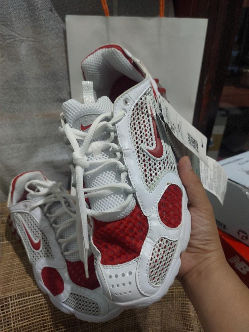 Nike store spiridon red