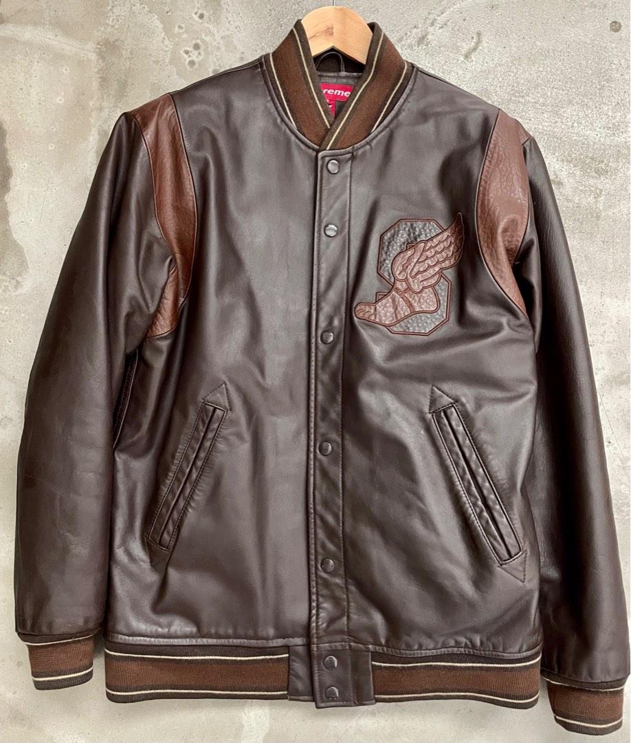 Supreme Jacket （分類：外套及戶外衣服）位於 Hong Kong。 由 niquito_ 提交（商品編號 1187294635，圖片 1）。簡介： Vintage supreme leather jacket bought from NYC supreme shop around 2004 . 100% real I don’t support fakes . # Bathing ape # Stussy # Supreme # Stone island # north face 。