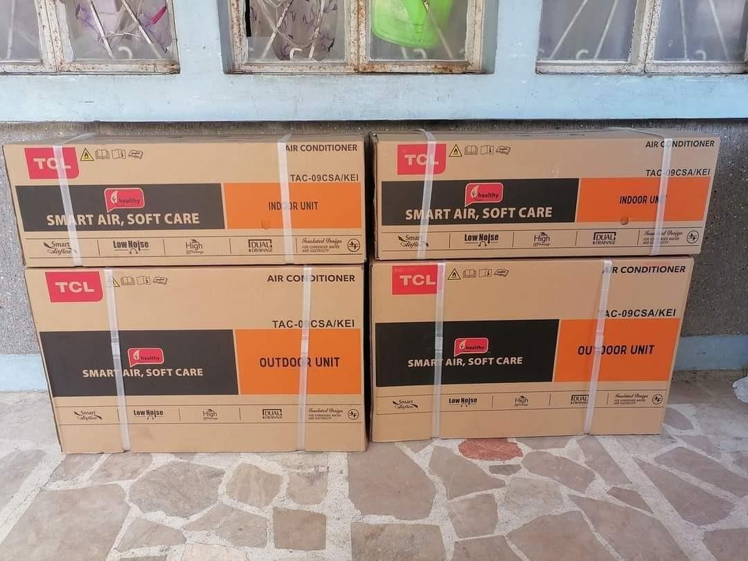 Tcl split type inverter affordable free install (Category: Air Conditioning and Heating) located in Quezon City. Submitted by andrewlovesmama (Listing ID 1187303017, Image 3). Description: Affordable split type aircon with good quality Cash on delivery Order now install tomorrow Free installation!!! Materials included 10ft copper tube 10ft comunication wire Drain pipe Outdoor bracket 1yr warranty Available in 1hp,1.5hp,2.0hp,2.5hp Feel free to me