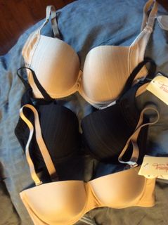 (Category: ) located in . Submitted by garagesale082021 (Listing ID 1187367104, Image 1). Description: .