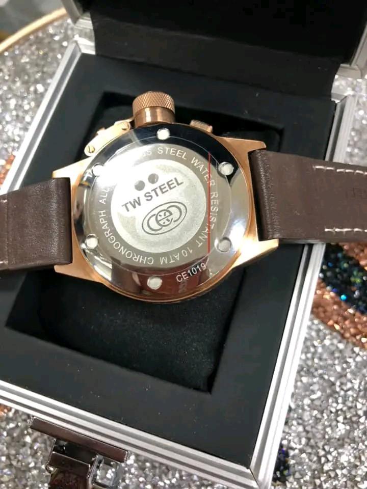 TW Steel CE1019 Canteen Chronograph Leather Watch free ahipping