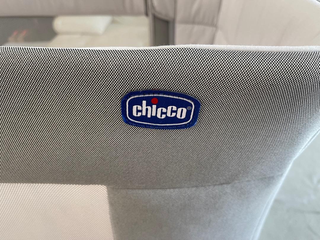 Very NEW Chicco Next2Me Forever cot/floor bed, 兒童＆孕婦用品, 兒童傢具, 兒童傢具 嬰兒