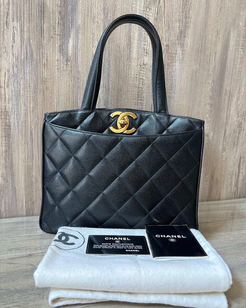 Vintage Chanel Caviar XL CC Logo Tote Bag
