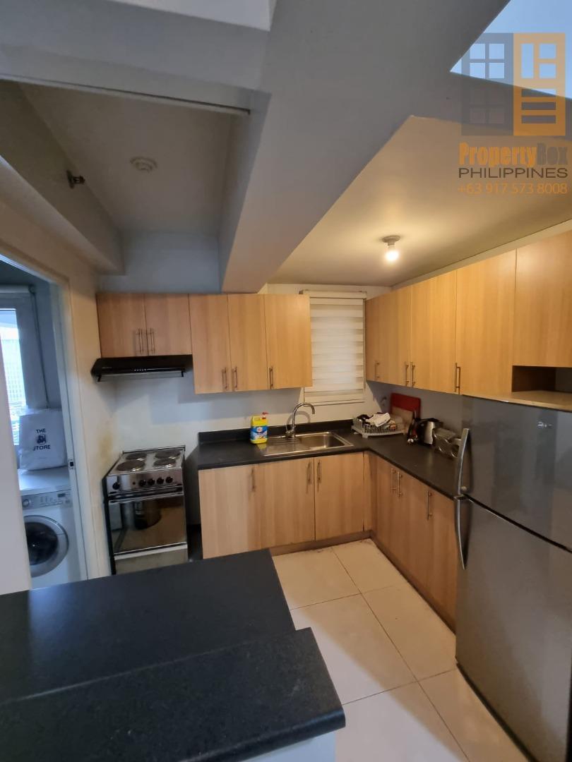 FOR RENT THE AYALA COLUMNS LEGASPI 2BR LOFT IN LEGASPI MAKATI, Property