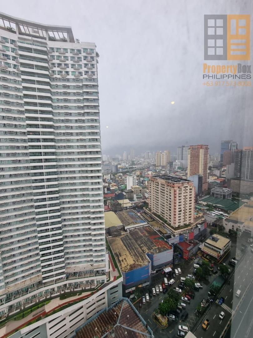 FOR RENT THE AYALA COLUMNS LEGASPI 2BR LOFT IN LEGASPI MAKATI, Property