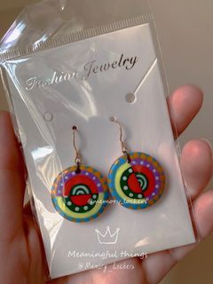 （分類：）位於 。 由 earrings_memory_lockers 提交（商品編號 1187472804，圖片 1）。簡介： 。