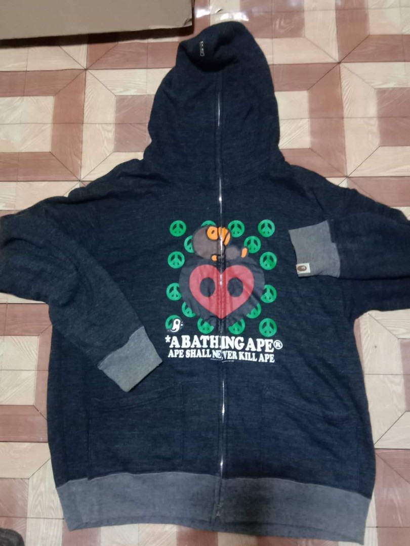 A Bathing Ape, Men's Fashion, Tops & Sets, Hoodies on Carousell