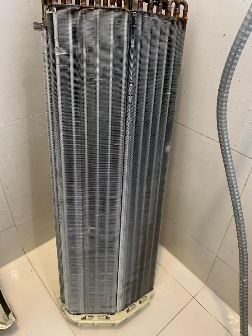 Aircon Service/Aircon Chemical Overhaul/ Aircon repairing/ Aircon