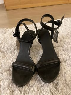 （分類：）位於 。 由 ngaml 提交（商品編號 1187575775，圖片 1）。簡介： 。