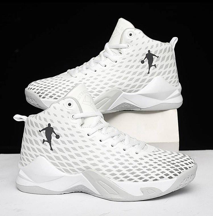 White basketball shoes 2019 online