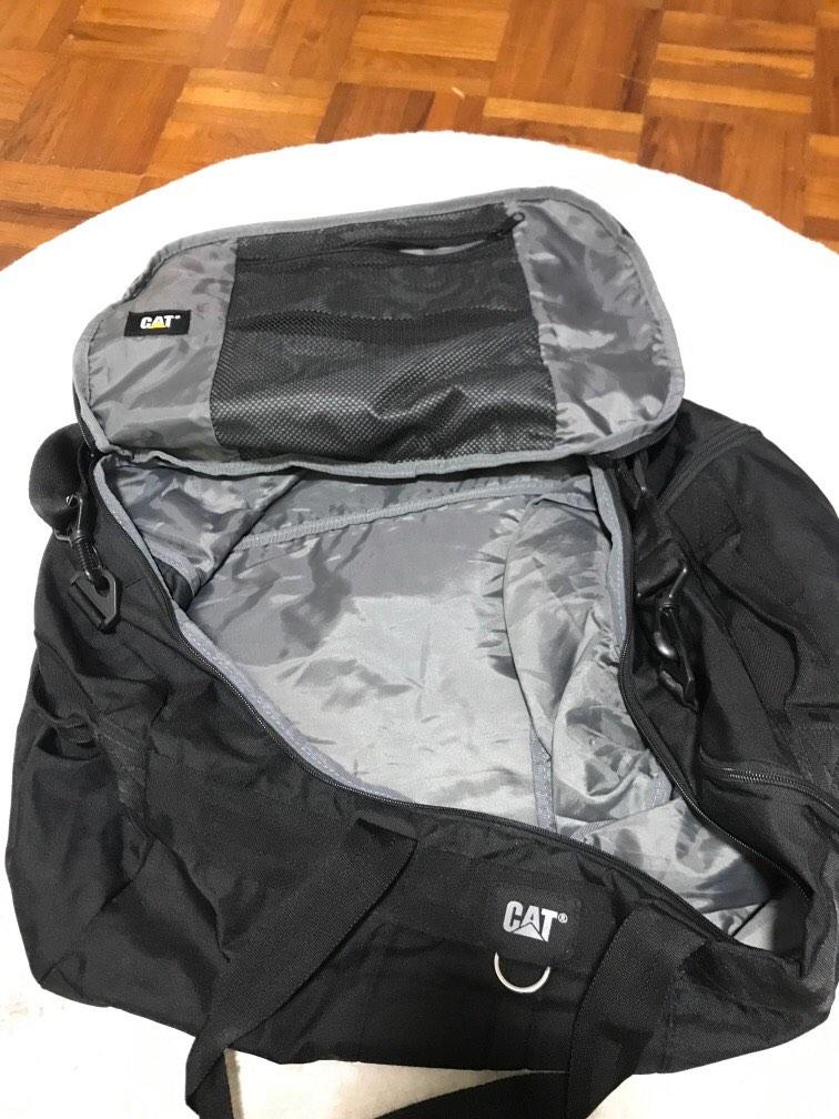 Caterpillar Travel Bag 20, Hobbies & Toys, Travel, Travel Essentials