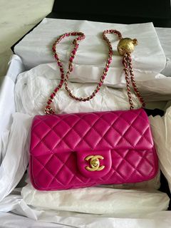 (Category: ) located in . Submitted by oranje (Listing ID 1187499615, Image 1). Description: .