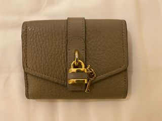 （分類：）位於 。 由 lotso. 提交（商品編號 1187543824，圖片 1）。簡介： 。
