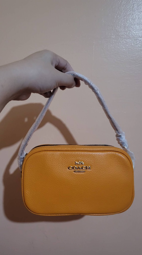 Coach Jamie Wristlet, Luxury, Bags & Wallets on Carousell