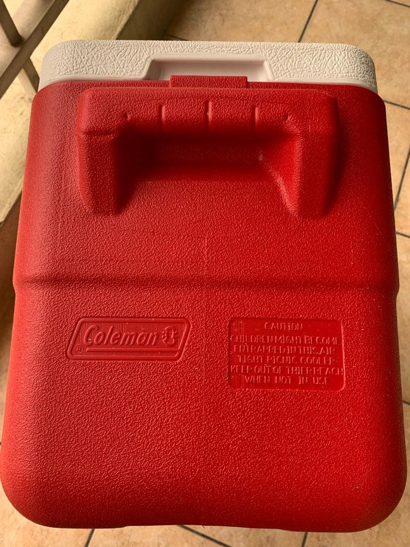 Coleman Cooler Box, Sports Equipment, Hiking & Camping on Carousell