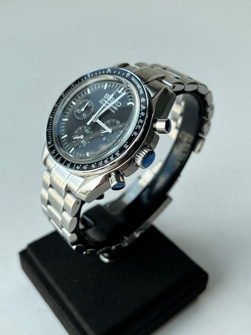 Custom Seiko Mod Quartz Chrono MoonSwatch Speedmaster, Men's Fashion,  Watches & Accessories, Watches on Carousell