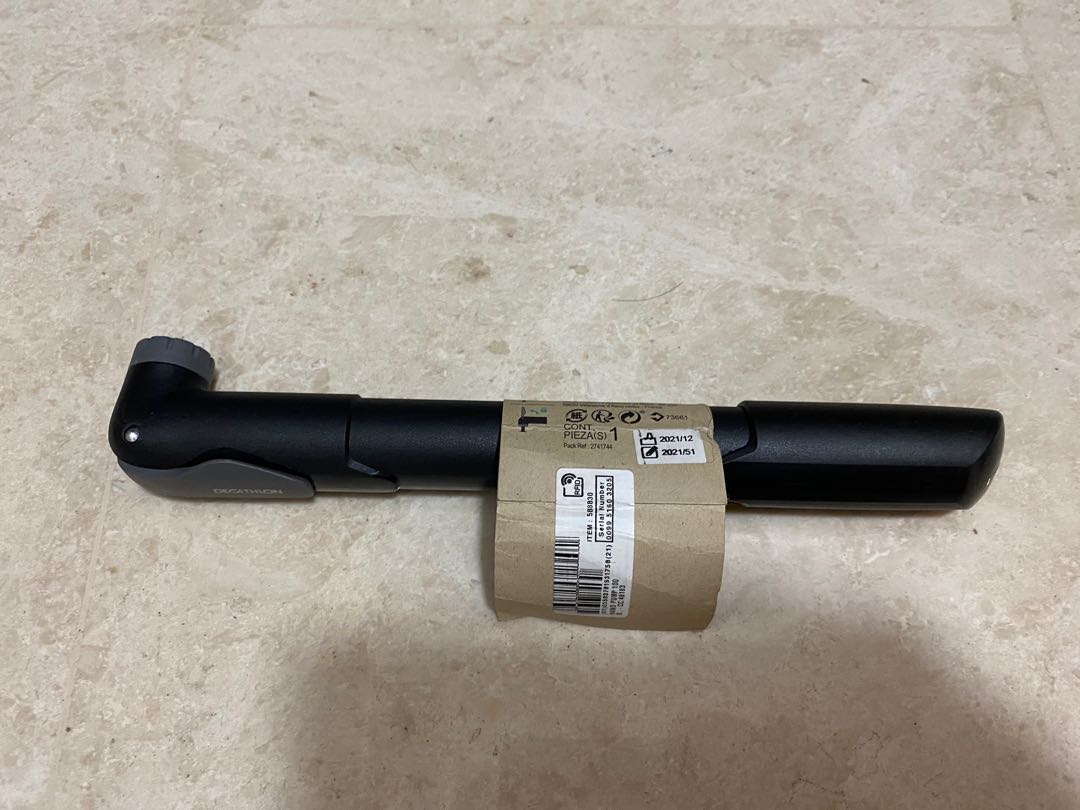 Decathlon bicycle hand pump btwin 100 black, Sports Equipment, Other