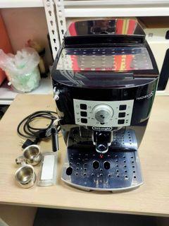 Delonghi magnifica S automatic coffee machine